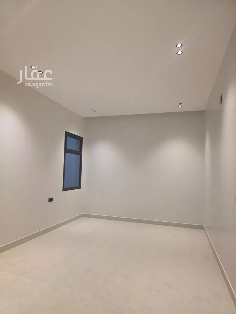 فيلا للبيع في شارع سفيان بن وهب, حي الروضة, مدينة الرياض, منطقة الرياض 8