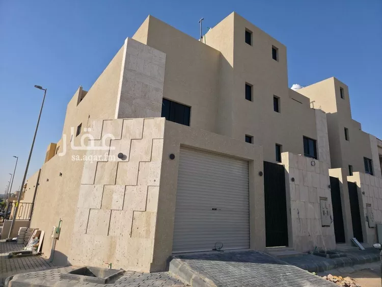 فيلا للبيع في شارع عبدالله بن قتادة, حي الروضة, مدينة الرياض, منطقة الرياض صورة 3