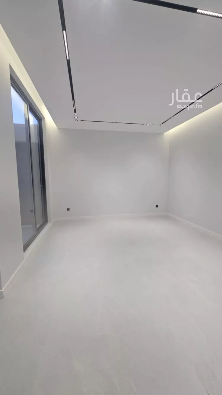 فيلا للبيع في شارع أبي جعفر الصيدلاني, حي الفاروق, مدينة الرياض, منطقة الرياض 7