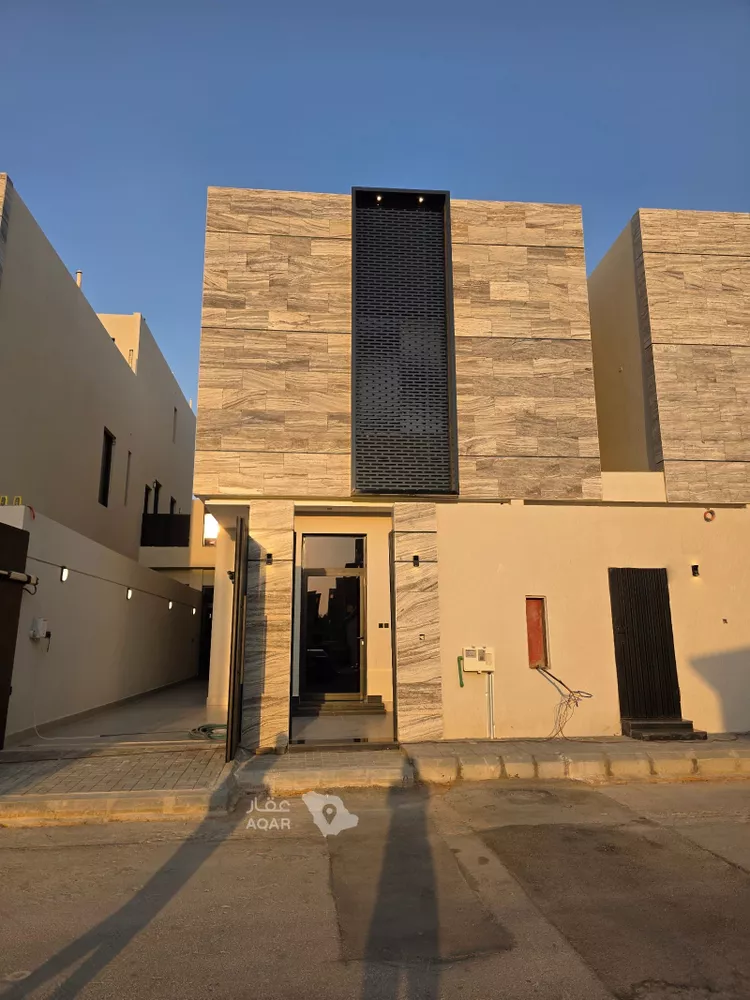 فيلا للبيع في شارع العليا, حي إشبيلية, مدينة الرياض, منطقة الرياض