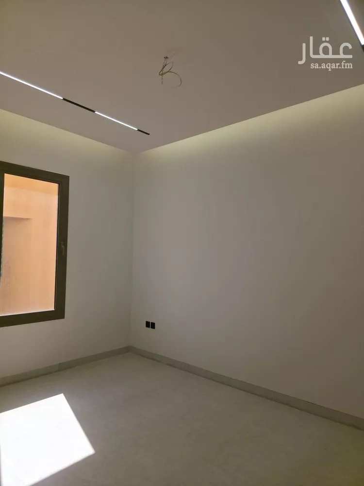 فيلا للبيع في شارع الفرعية, حي غرناطة, مدينة الرياض, منطقة الرياض 17