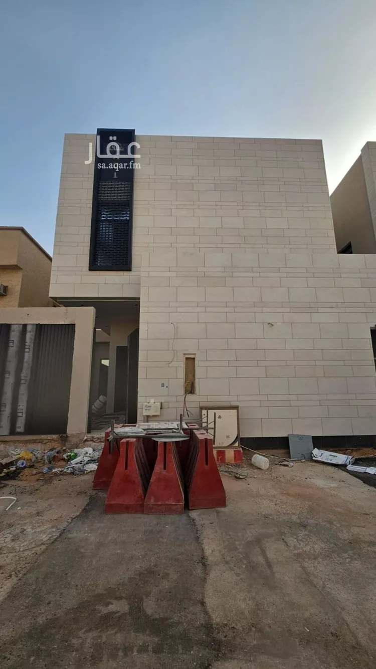 فيلا للبيع في شارع سفيان بن المهلب, حي الملك فيصل, مدينة الرياض, منطقة الرياض صورة 3