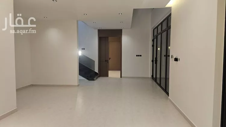 فيلا للبيع في شارع عبدالله بن صالح بن مشخص, حي الفاروق, مدينة الرياض, منطقة الرياض 14