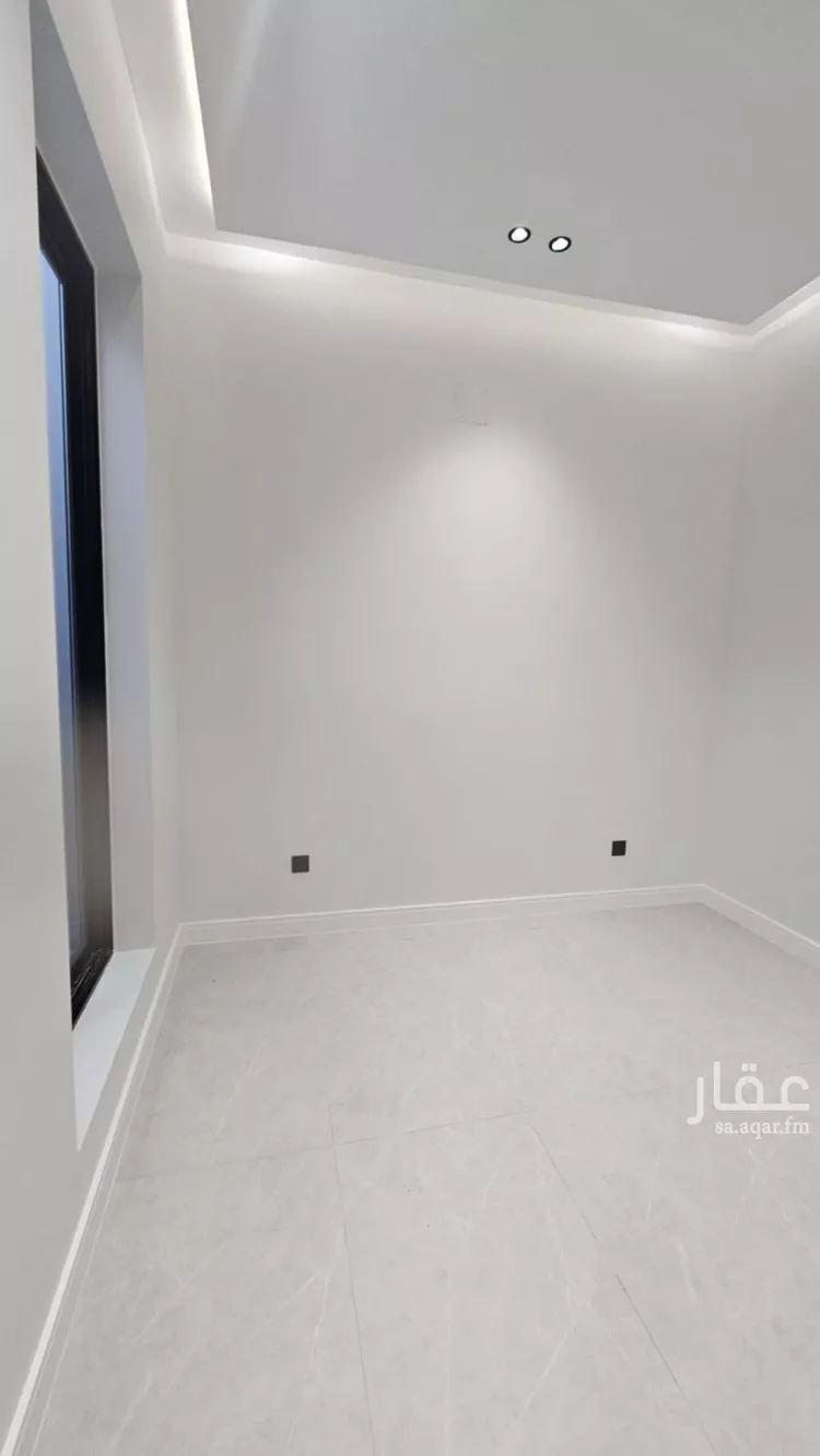 فيلا للبيع في شارع أسد السنة, حي الفاروق, مدينة الرياض, منطقة الرياض صورة 2