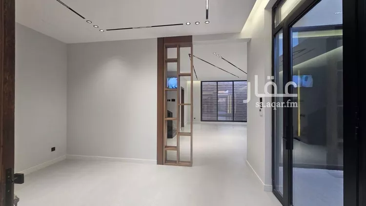 فيلا للبيع في شارع أبي جعفر الصيدلاني, حي الفاروق, مدينة الرياض, منطقة الرياض 14