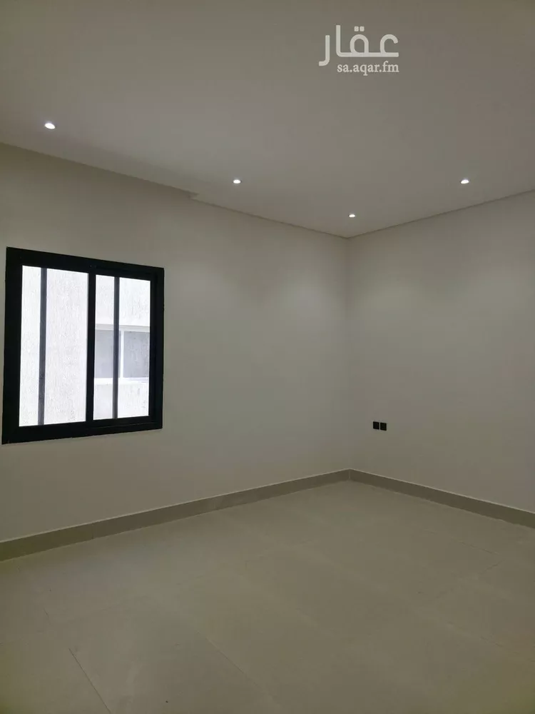 Villa for Sale in Riyadh Al Yarmouk 17