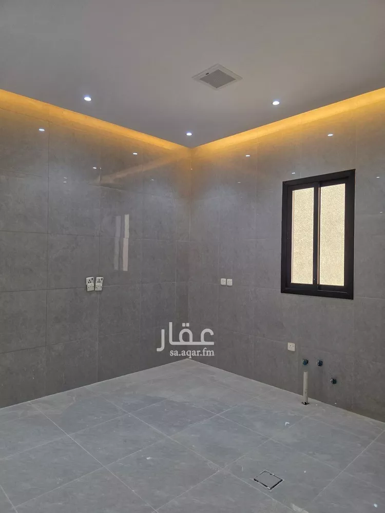 دور للبيع في شارع المؤتمن الساجي, حي العارض, مدينة الرياض, منطقة الرياض 9