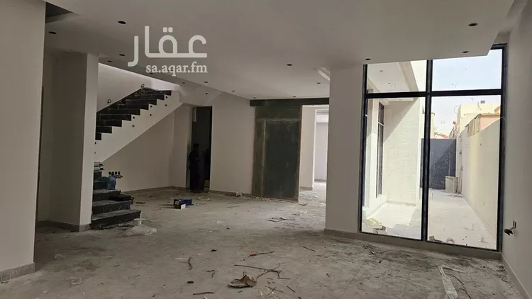 فيلا للبيع في شارع عاصم بن هرم, حي الملك فيصل, مدينة الرياض, منطقة الرياض صورة 2