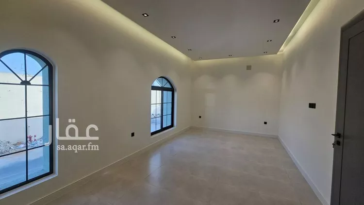 فيلا للبيع في شارع أسد السنة, حي الفاروق, مدينة الرياض, منطقة الرياض صورة 4