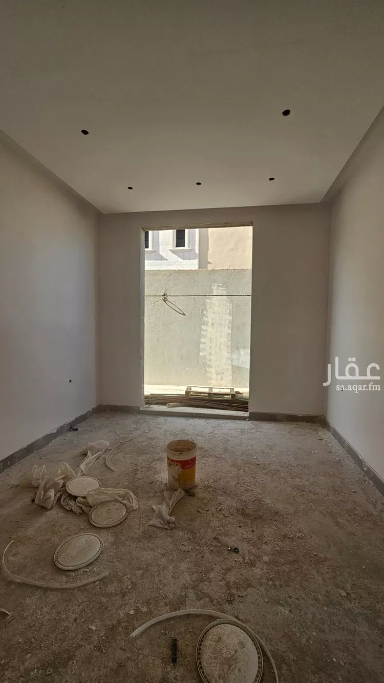 فيلا للبيع في شارع أبي جعفر الصيدلاني, حي الفاروق, مدينة الرياض, منطقة الرياض صورة 5