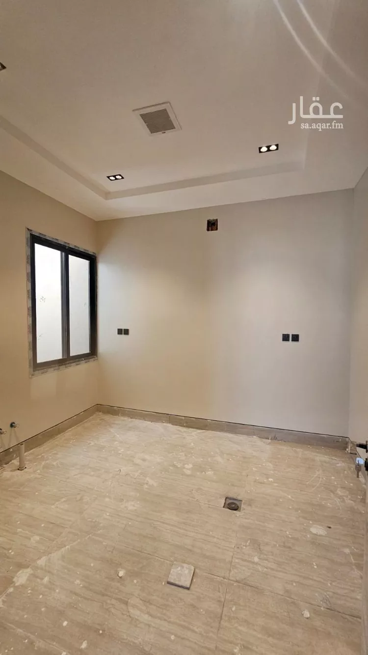 فيلا للبيع في شارع الفرعية, حي غرناطة, مدينة الرياض, منطقة الرياض صورة 3
