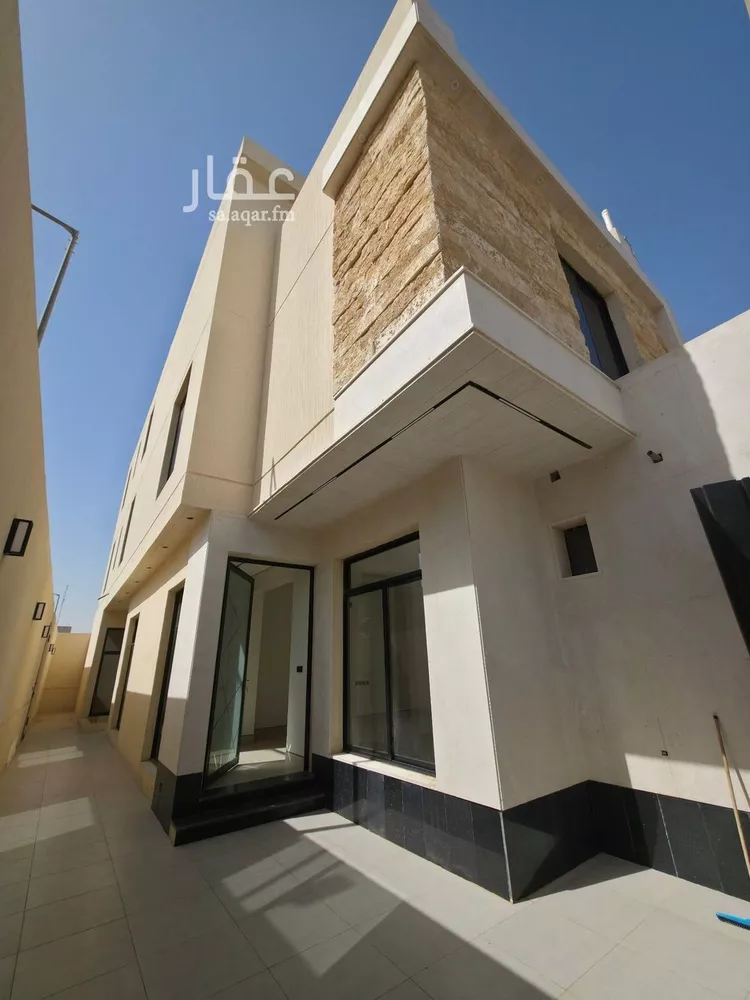 فيلا للبيع في شارع نقعه, حي اليرموك, مدينة الرياض, منطقة الرياض صورة 3