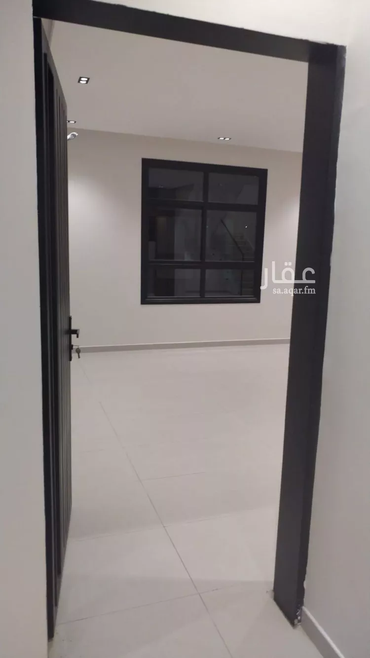 دور للبيع في شارع رقم 105, حي المونسية, مدينة الرياض, منطقة الرياض 27