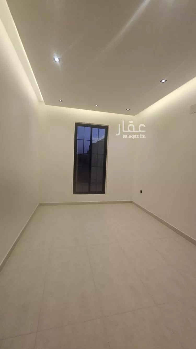 فيلا للبيع في شارع عبدالله بن صالح بن مشخص, حي الفاروق, مدينة الرياض, منطقة الرياض 6