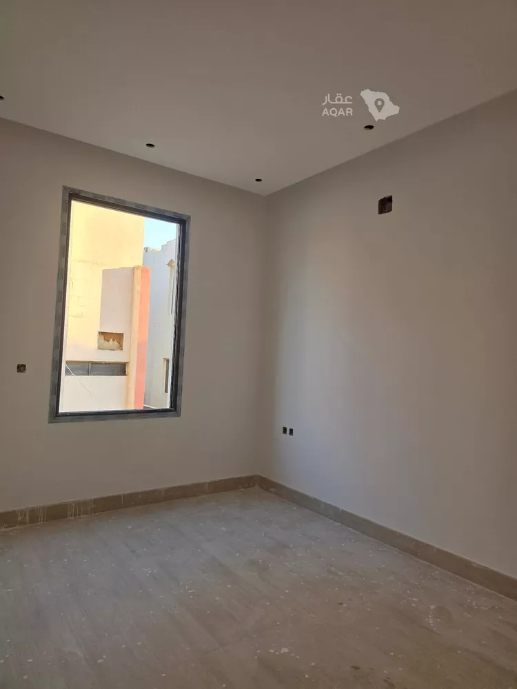 Floor for Sale in Riyadh Ar Rawdah 7