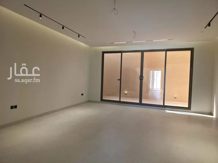 فيلا للبيع في شارع الفرعية, حي غرناطة, مدينة الرياض, منطقة الرياض 6