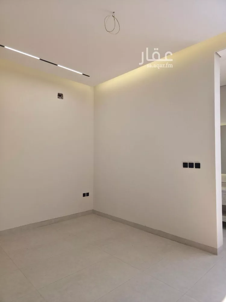 فيلا للبيع في شارع الفرعية, حي غرناطة, مدينة الرياض, منطقة الرياض 13