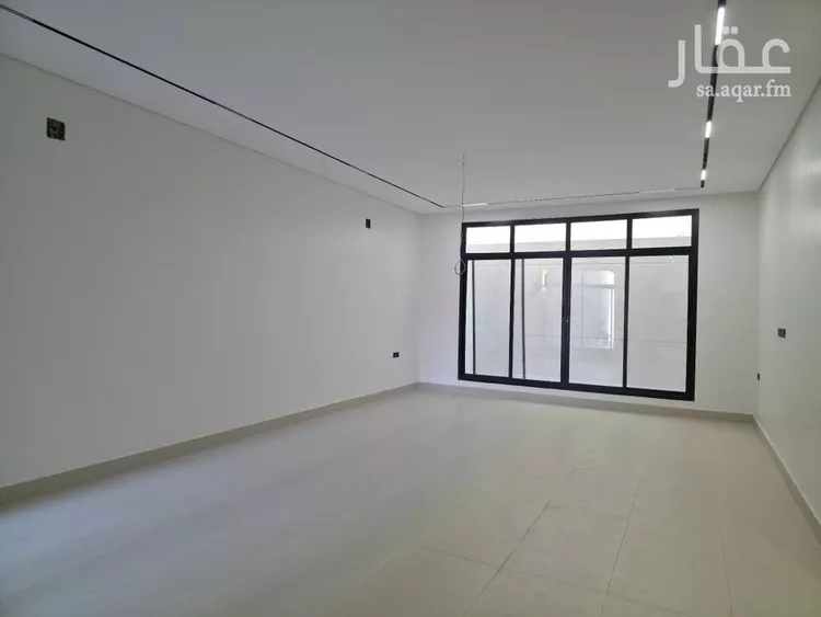 Villa for Sale in Riyadh Al Yarmouk 7