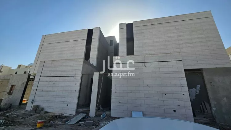 فيلا للبيع في شارع أبي جعفر الصيدلاني, حي الفاروق, مدينة الرياض, منطقة الرياض صورة 2