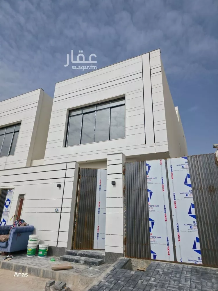 فيلا للبيع في شارع أبي الفتح السعدي, حي الملك فيصل, مدينة الرياض, منطقة الرياض صورة 2