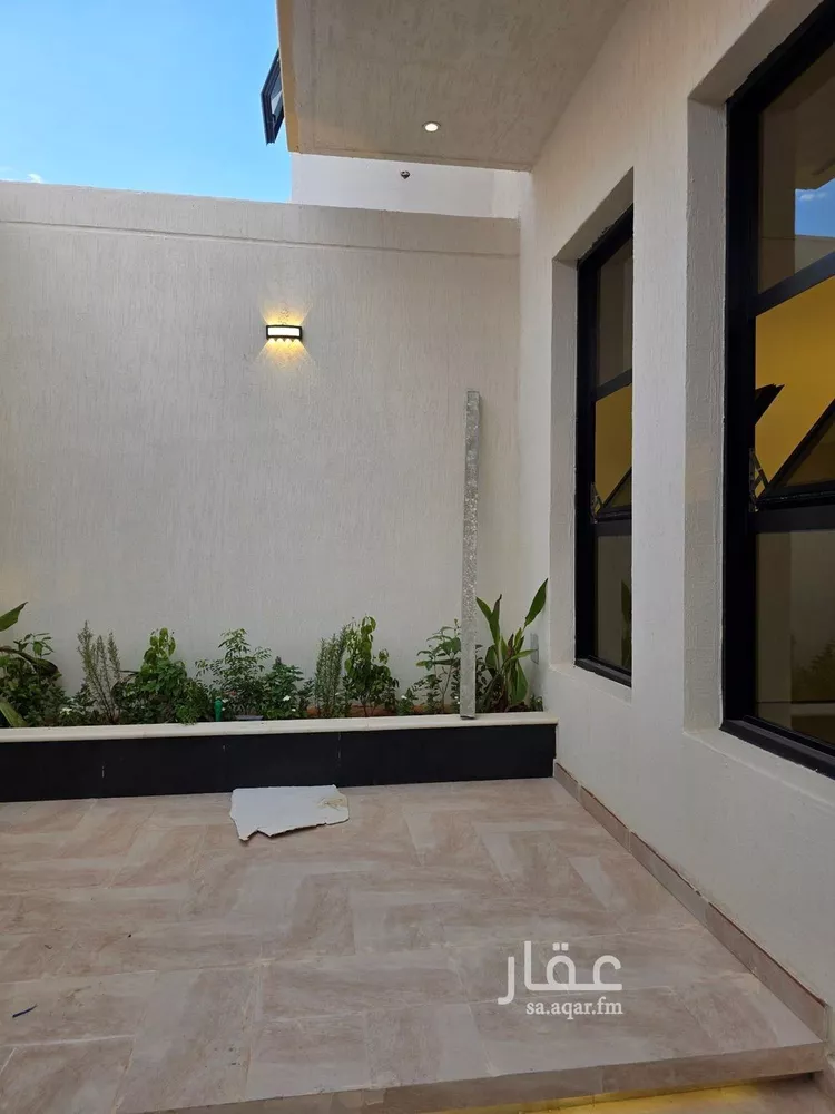 فيلا للبيع في شارع البكيرية, حي الفاروق, مدينة الرياض, منطقة الرياض 18