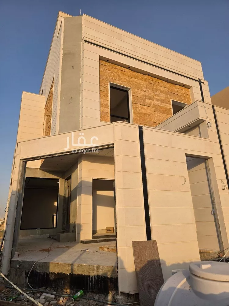فيلا للبيع في شارع عبدالرحمن بن القاسم, حي الفاروق, مدينة الرياض, منطقة الرياض صورة 2