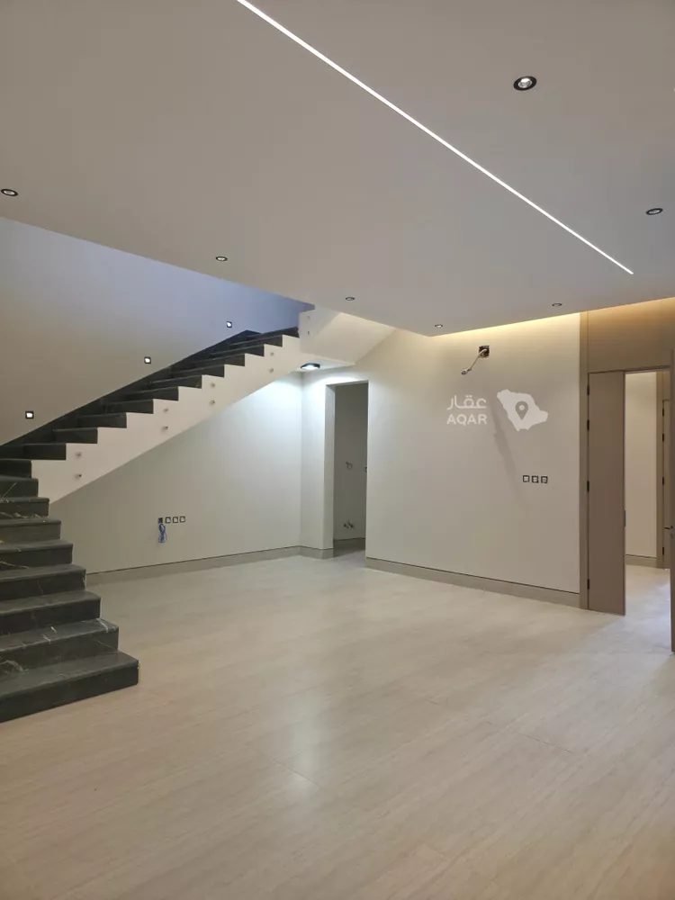 Villa for Sale in Riyadh King Faisal 15