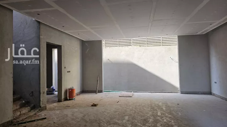 فيلا للبيع في شارع الفرعية, حي غرناطة, مدينة الرياض, منطقة الرياض صورة 2