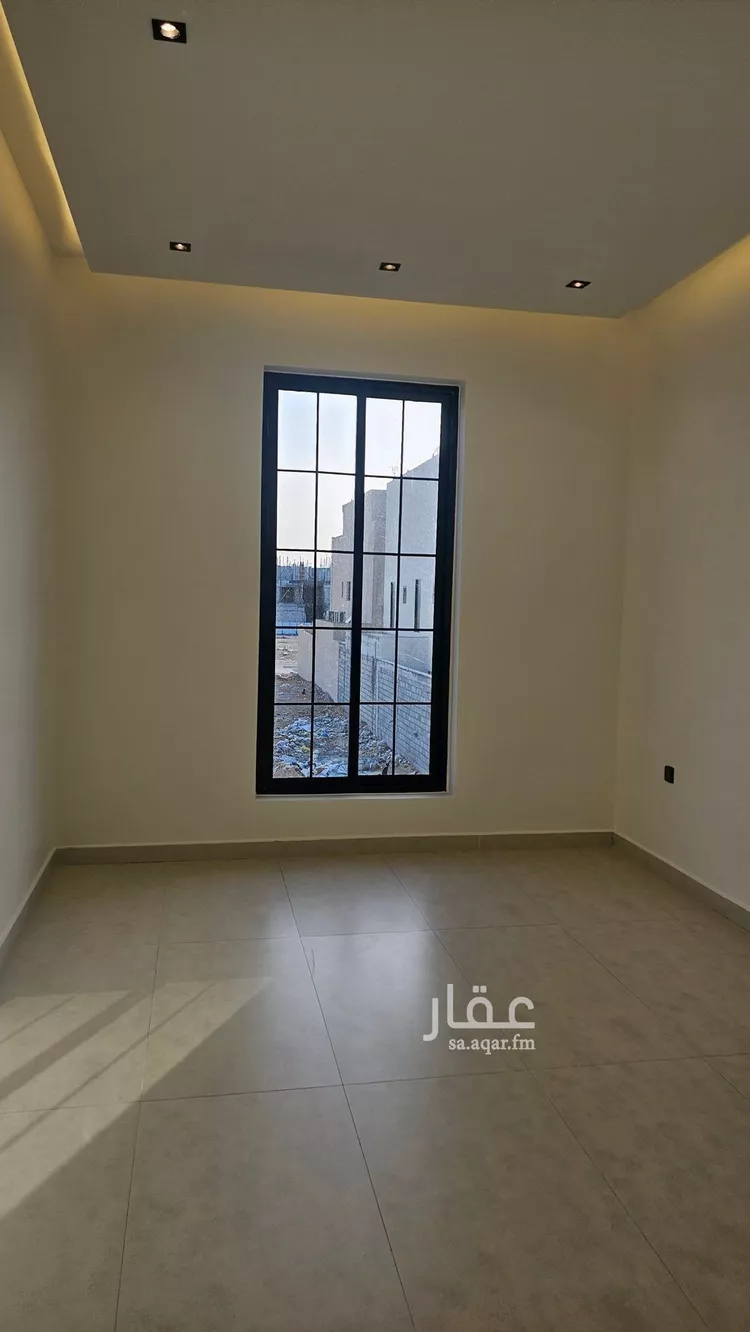 فيلا للبيع في شارع عبدالله بن صالح بن مشخص, حي الفاروق, مدينة الرياض, منطقة الرياض 16