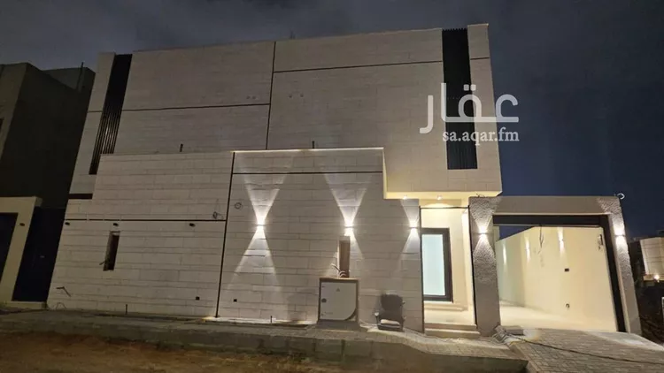 فيلا للبيع في شارع أبي جعفر الصيدلاني, حي الفاروق, مدينة الرياض, منطقة الرياض صورة 2