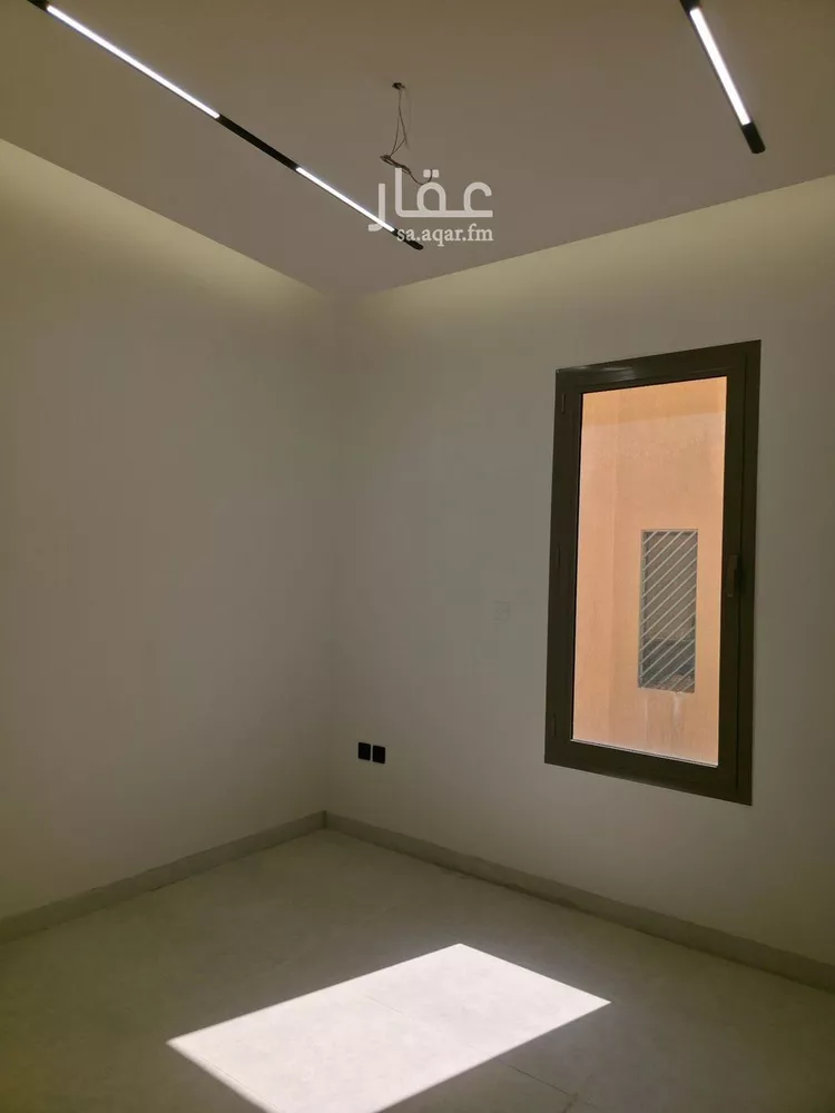 فيلا للبيع في شارع الفرعية, حي غرناطة, مدينة الرياض, منطقة الرياض صورة 5