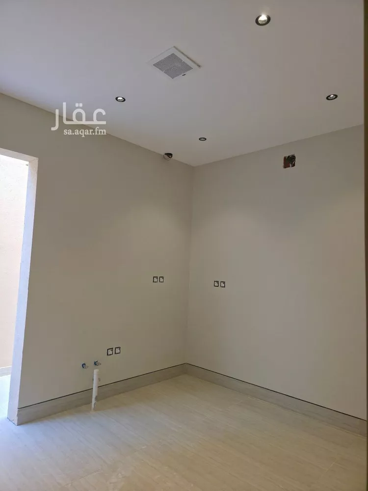 Villa for Sale in Riyadh King Faisal 19