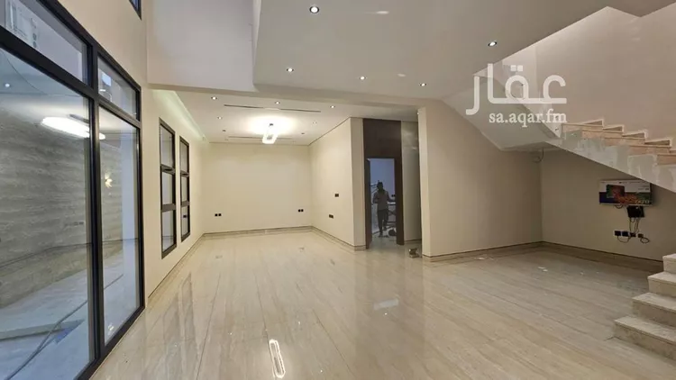 فيلا للبيع في شارع قطر بن خليفة, حي الفاروق, مدينة الرياض, منطقة الرياض 7