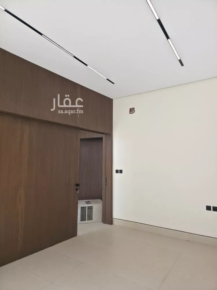 فيلا للبيع في شارع نقعه, حي اليرموك, مدينة الرياض, منطقة الرياض 8