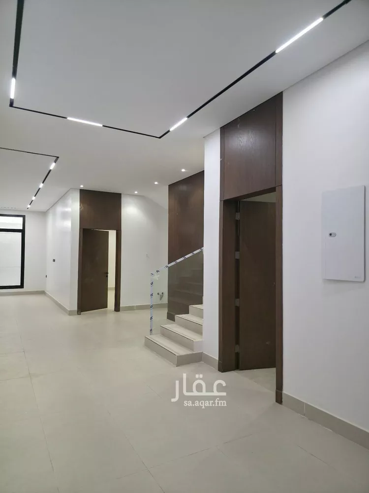 Villa for Sale in Riyadh Al Yarmouk 10