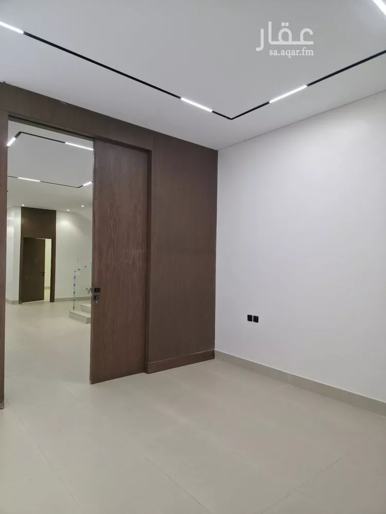 Villa for Sale in Riyadh Al Yarmouk 12