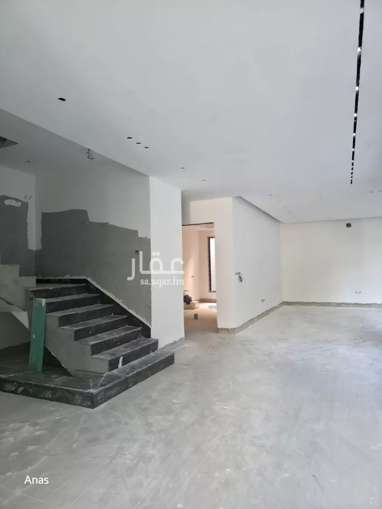 فيلا للبيع في شارع أبي بكر الحربي, حي القدس, مدينة الرياض, منطقة الرياض صورة 3