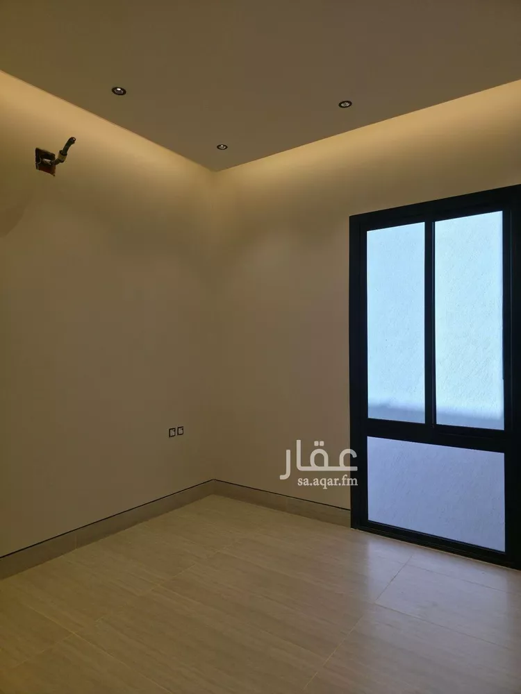 Villa for Sale in Riyadh King Faisal 15