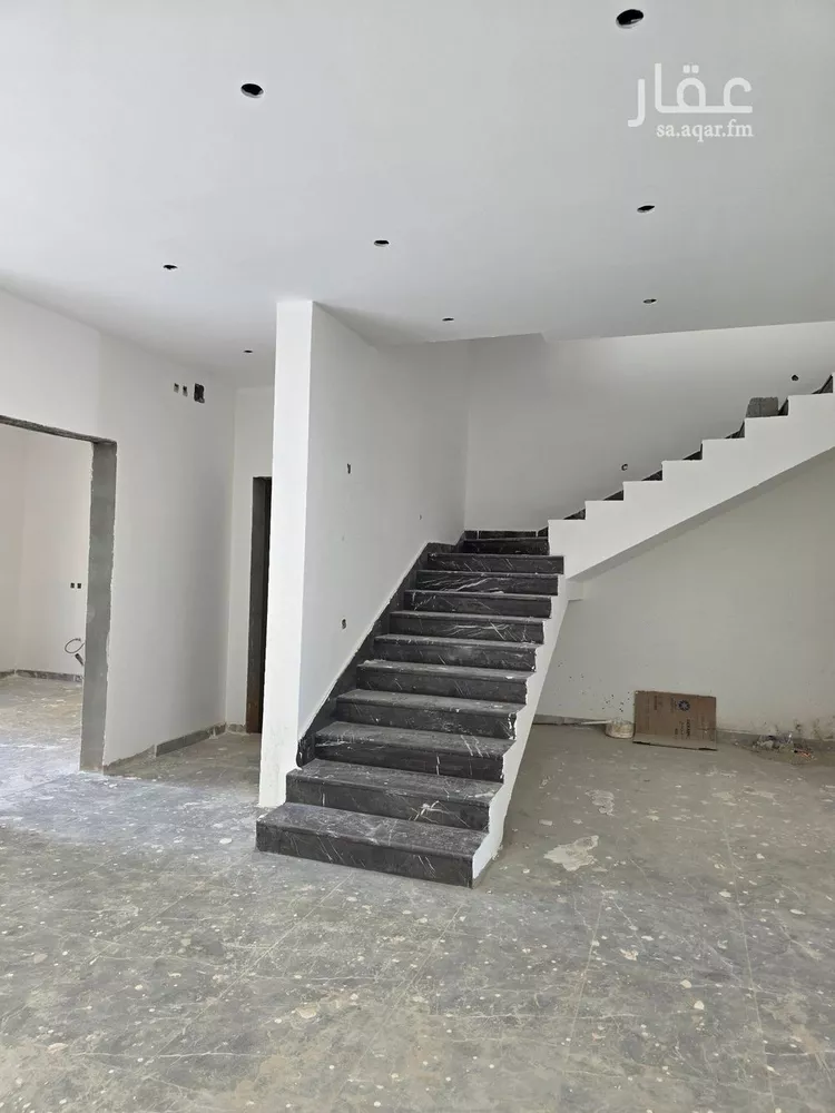 Villa for Sale in Riyadh Ishbiliyah 12
