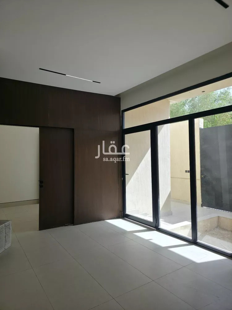 فيلا للبيع في شارع نقعه, حي اليرموك, مدينة الرياض, منطقة الرياض 11