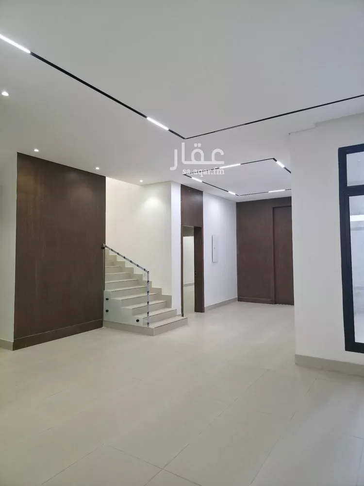 Villa for Sale in Riyadh Al Yarmouk 11