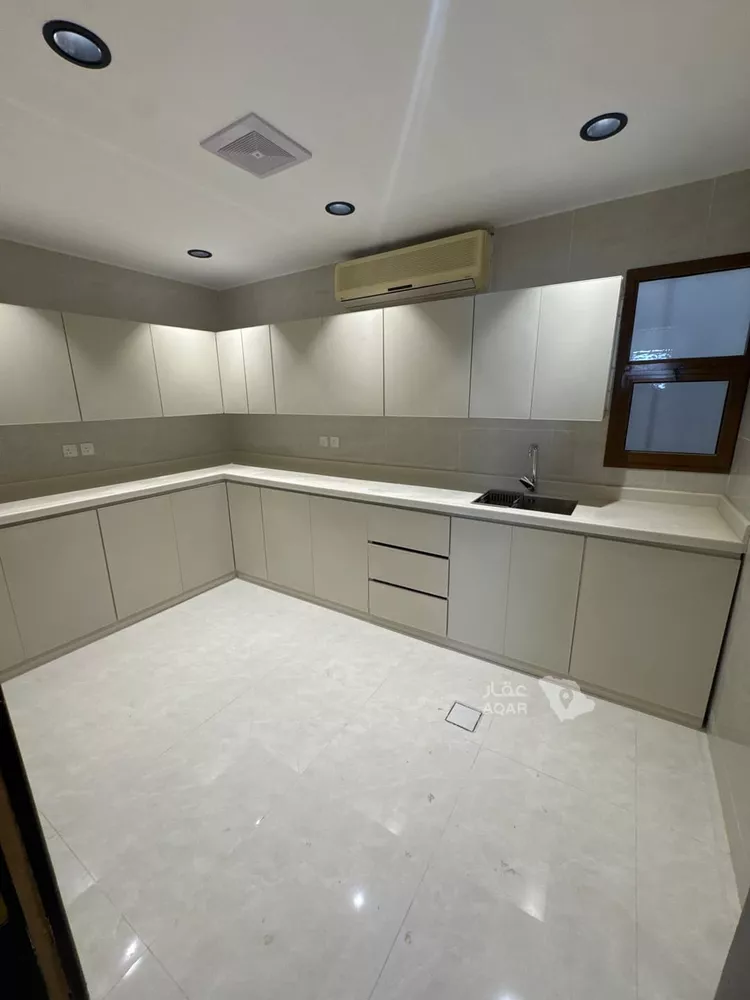 Apartment for Sale in Riyadh As Sahafah 7