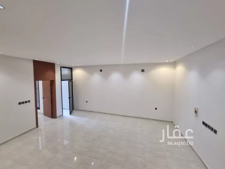 دور للبيع في شارع قرن المنيفه, حي الحزم, مدينة الرياض, منطقة الرياض