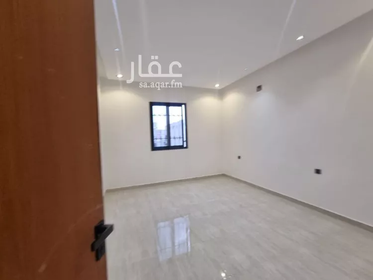 دور للبيع في شارع قرن المنيفه, حي الحزم, مدينة الرياض, منطقة الرياض صورة 2