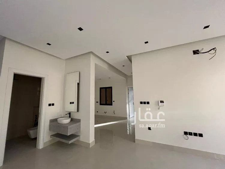 شقة للبيع في شارع عبدالعزيز بن إسماعيل, حي المهدية, مدينة الرياض, منطقة الرياض صورة 2