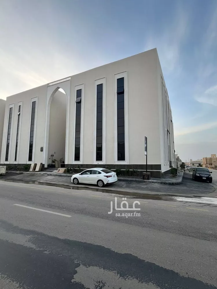 شقة للبيع في شارع محمد بن زين العابدين, حي المهدية, مدينة الرياض, منطقة الرياض صورة 3