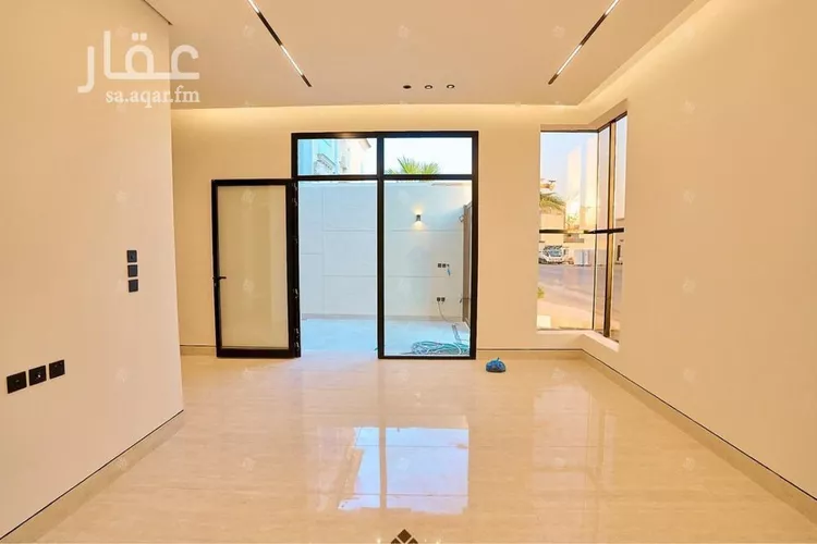 فيلا للبيع في شارع السيل الكبير, حي المهدية, مدينة الرياض, منطقة الرياض صورة 4