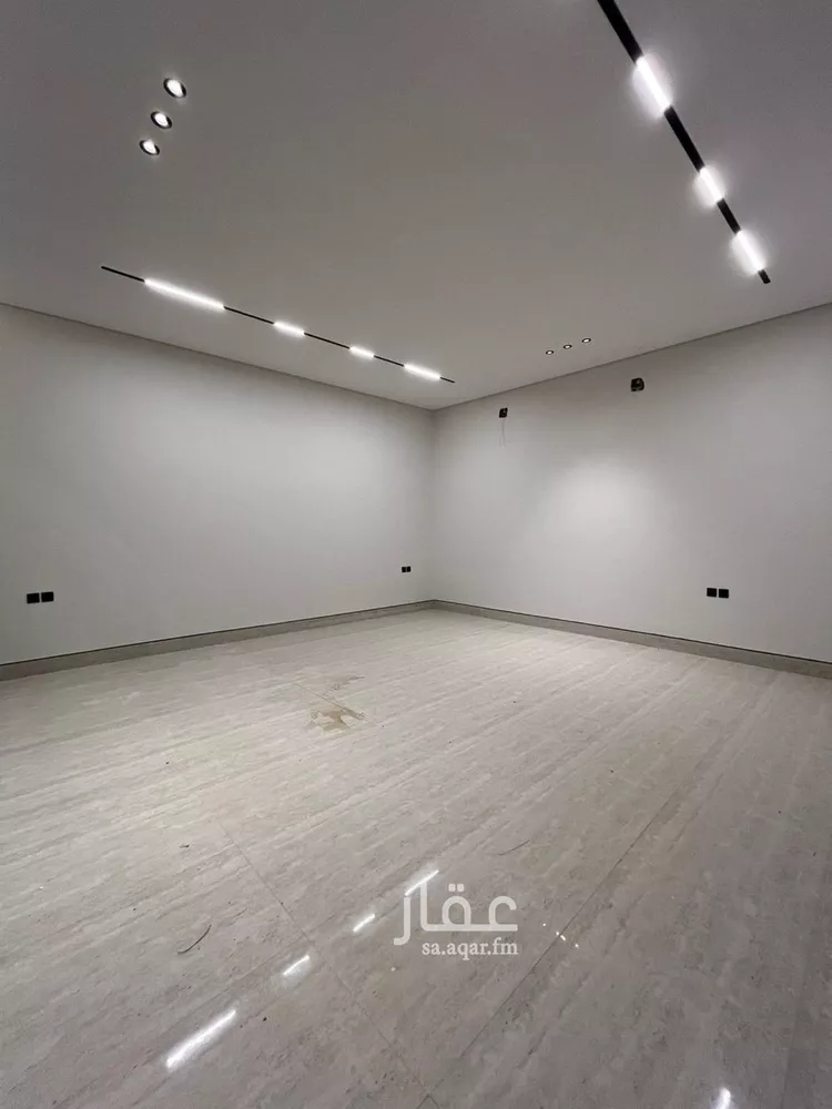 فيلا للبيع في شارع أحمد بن هاشم, حي المهدية, مدينة الرياض, منطقة الرياض 15