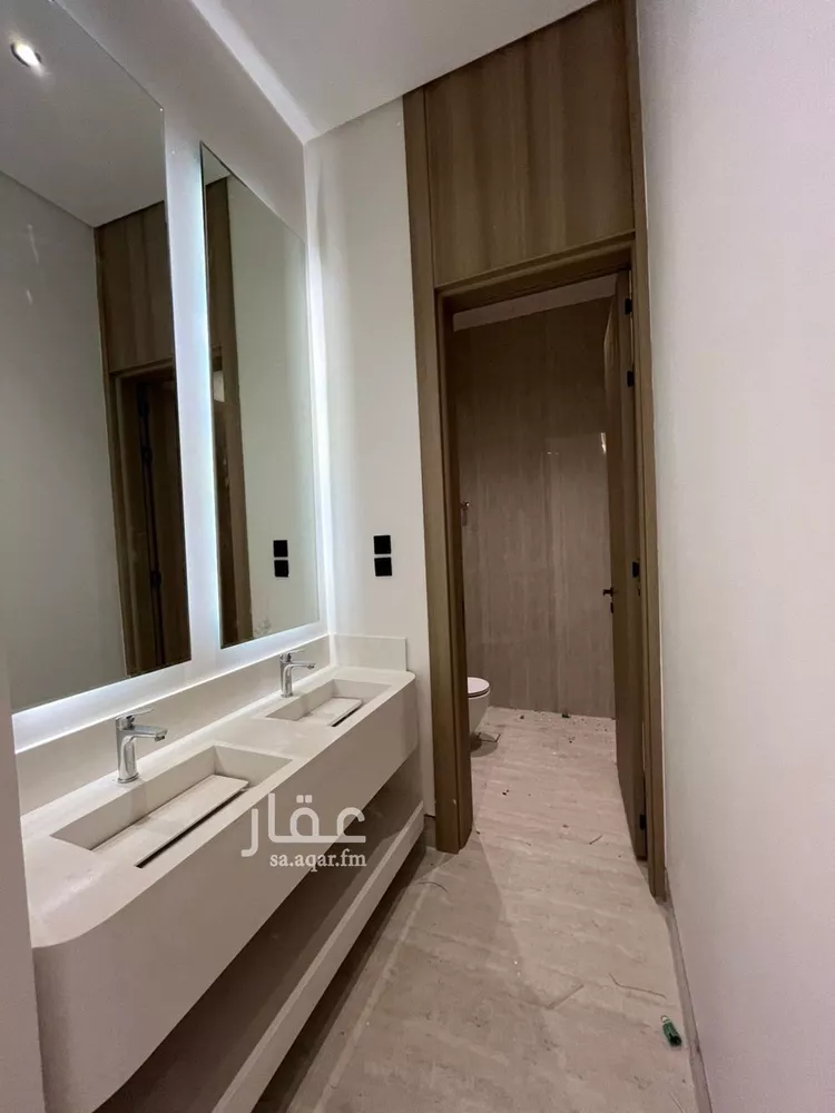 فيلا للبيع في شارع أحمد بن هاشم, حي المهدية, مدينة الرياض, منطقة الرياض 16