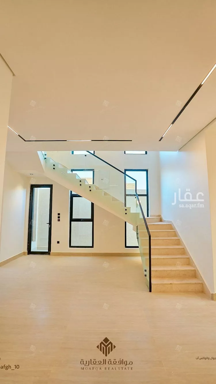 فيلا للبيع في شارع أحمد بن الحسن الأنصاري, حي المهدية, مدينة الرياض, منطقة الرياض صورة 4